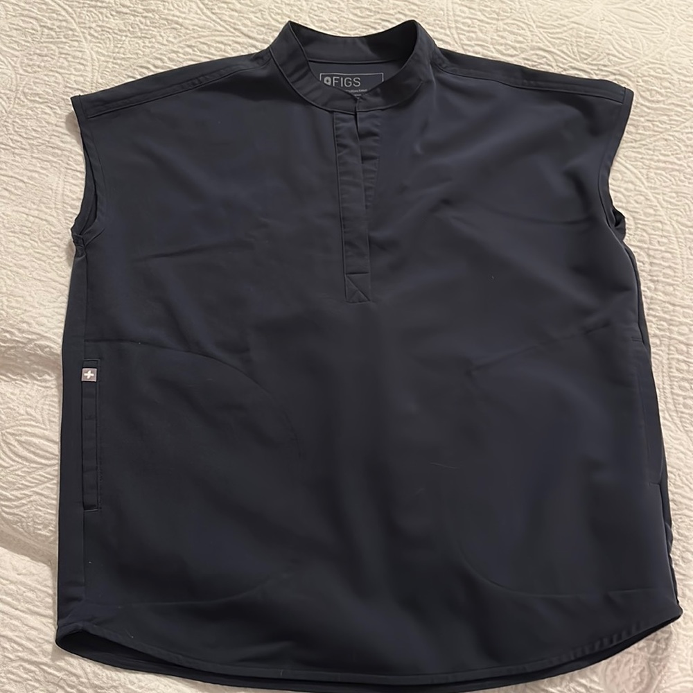 FIGS Rafaela Scrub Top